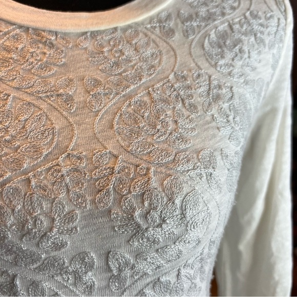 J Crew Embroidered Floral Size XS Winter White  100% Cotton Top - Picture 4 of 7